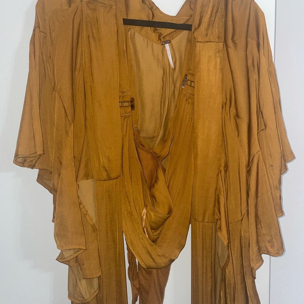 FREE PEOPLE SET - Picture 2 of 5